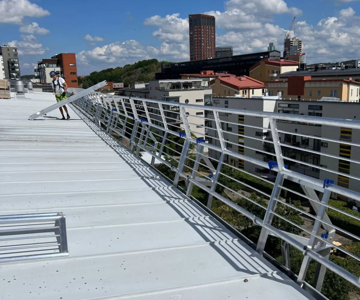 MATO&nbsp;Pro anti-fall protection systems Scaffolding. Formwork. Tobler AG]